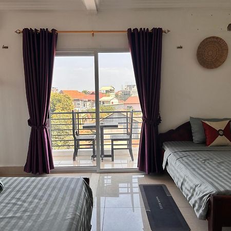 Bed & Bedzzz Hostel Σιέμ Ρέαπ Εξωτερικό φωτογραφία
