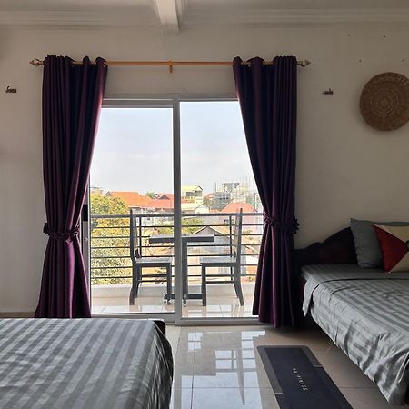 Bed & Bedzzz Hostel Σιέμ Ρέαπ Εξωτερικό φωτογραφία