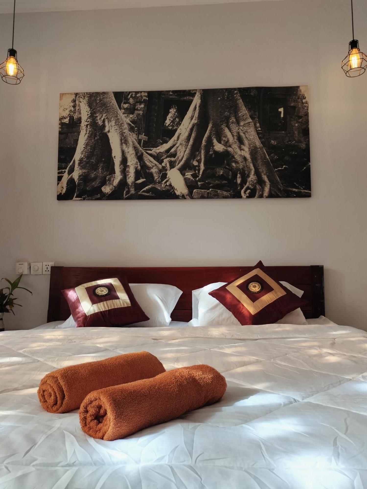 Bed & Bedzzz Hostel Σιέμ Ρέαπ Εξωτερικό φωτογραφία