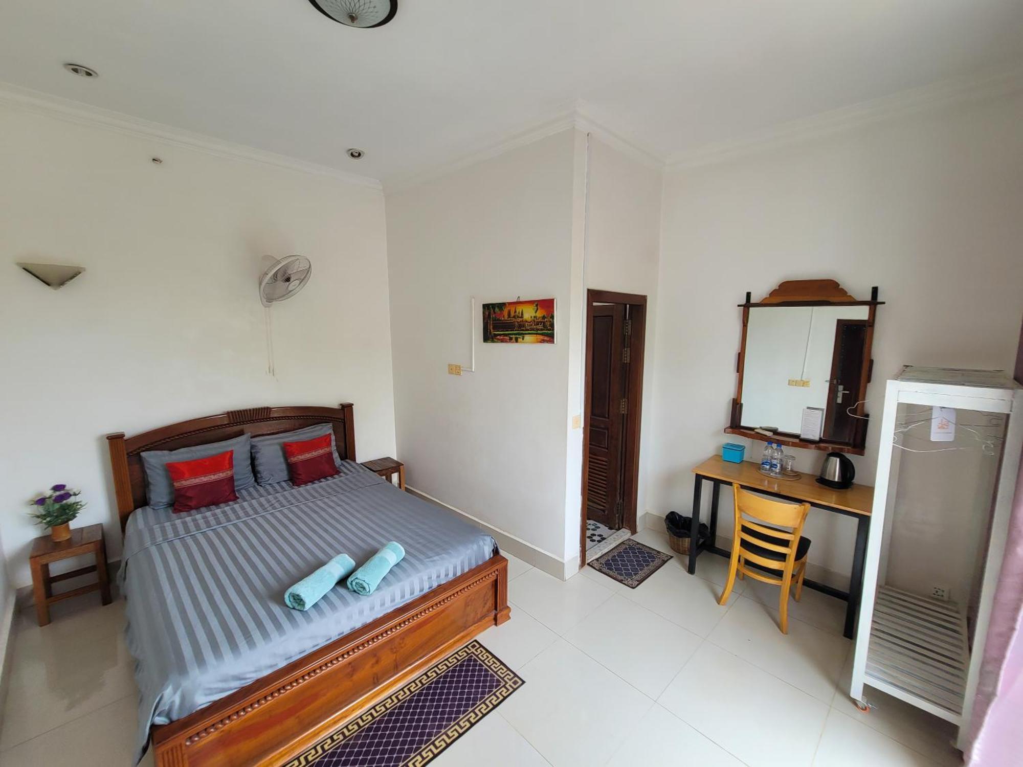 Bed & Bedzzz Hostel Σιέμ Ρέαπ Εξωτερικό φωτογραφία