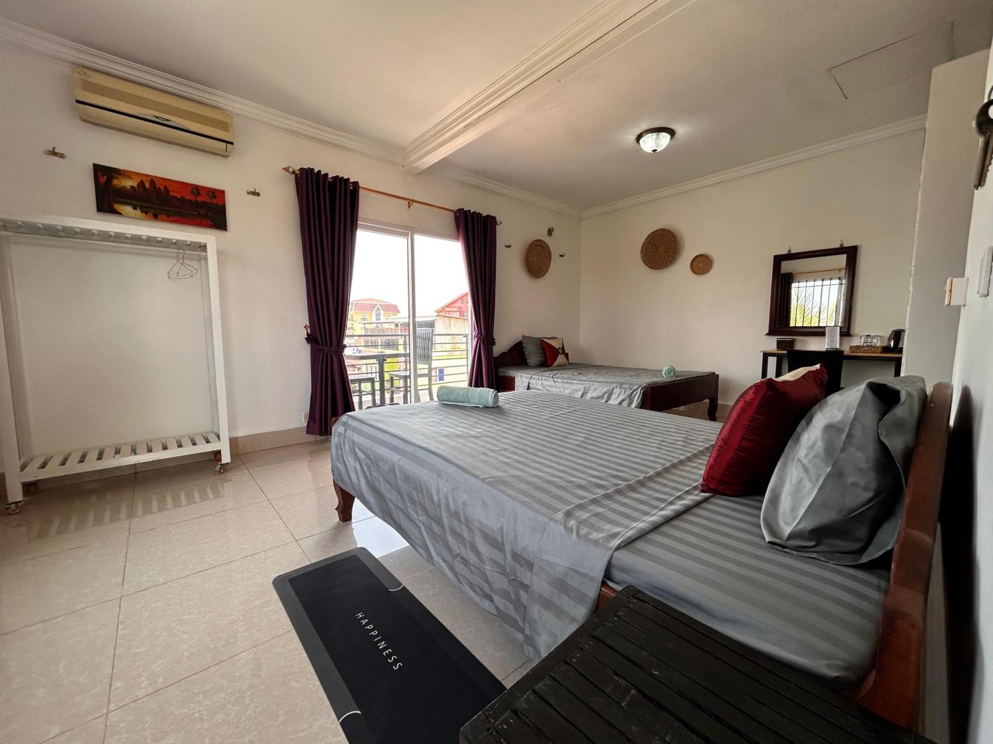 Bed & Bedzzz Hostel Σιέμ Ρέαπ Εξωτερικό φωτογραφία