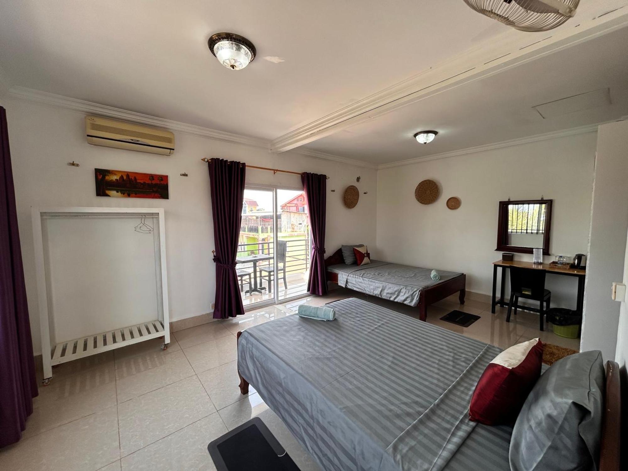 Bed & Bedzzz Hostel Σιέμ Ρέαπ Εξωτερικό φωτογραφία