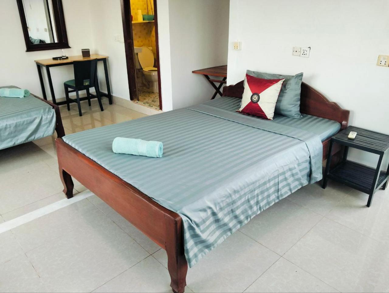 Bed & Bedzzz Hostel Σιέμ Ρέαπ Εξωτερικό φωτογραφία